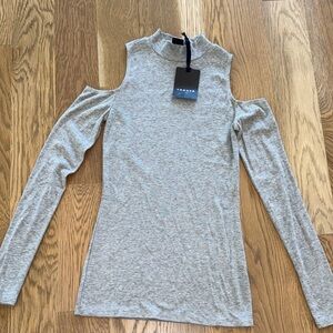 Trouve Light Gray Cold Shoulder Long Sleeve Top NWT